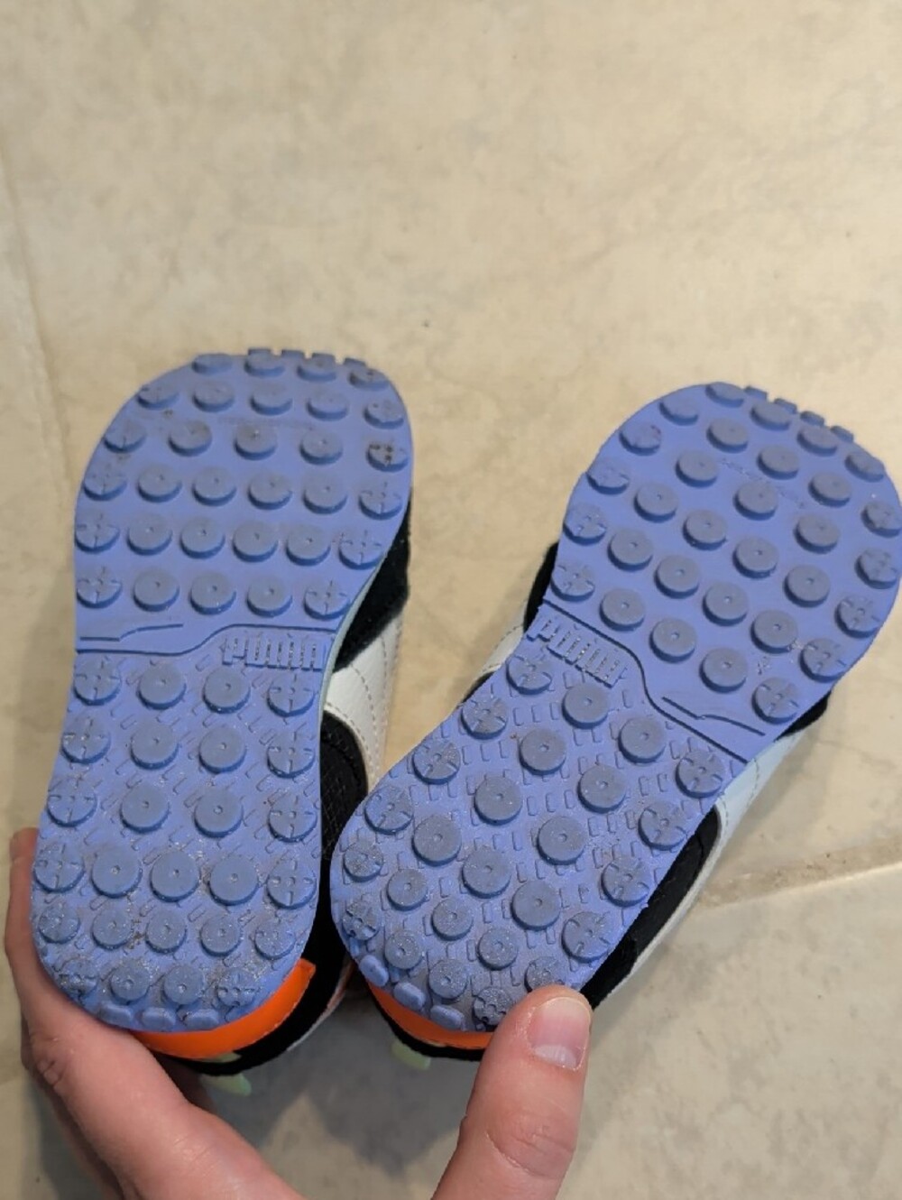 Puma Riderfly Sneakers - Picture 5 of 7